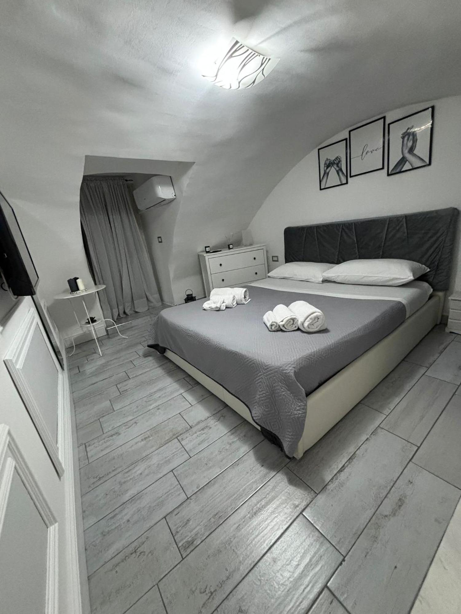 Apartmán La Casa Di Zia Raf Neapol Exteriér fotografie